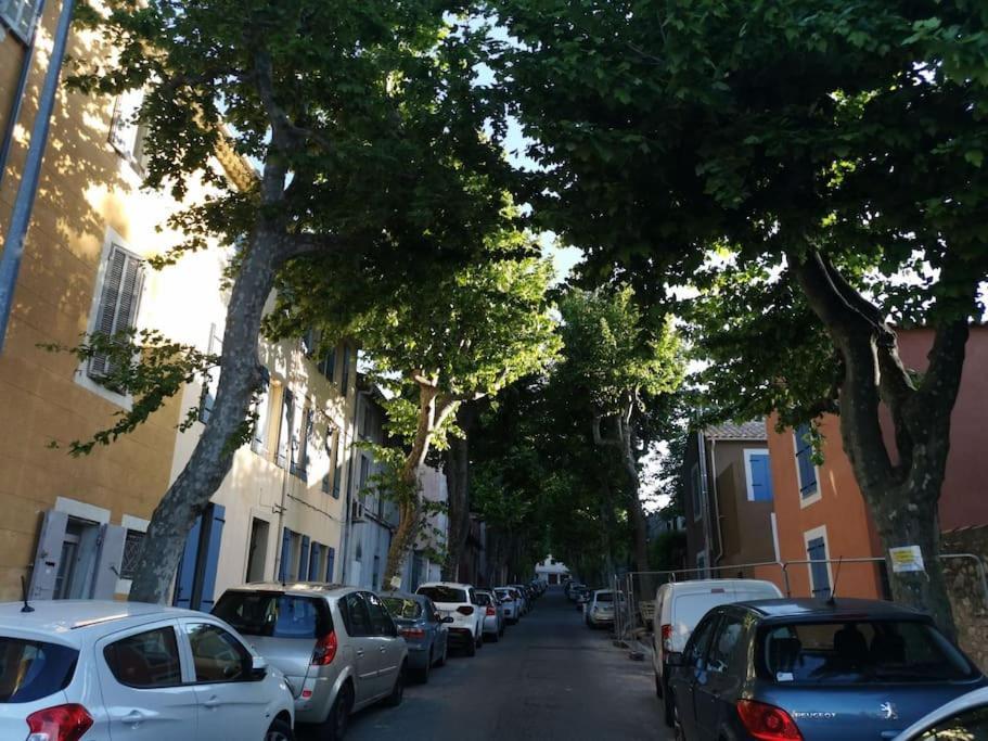 Appartement Tout Confort A 2 Pas Du Centre Ville Aubagne Esterno foto