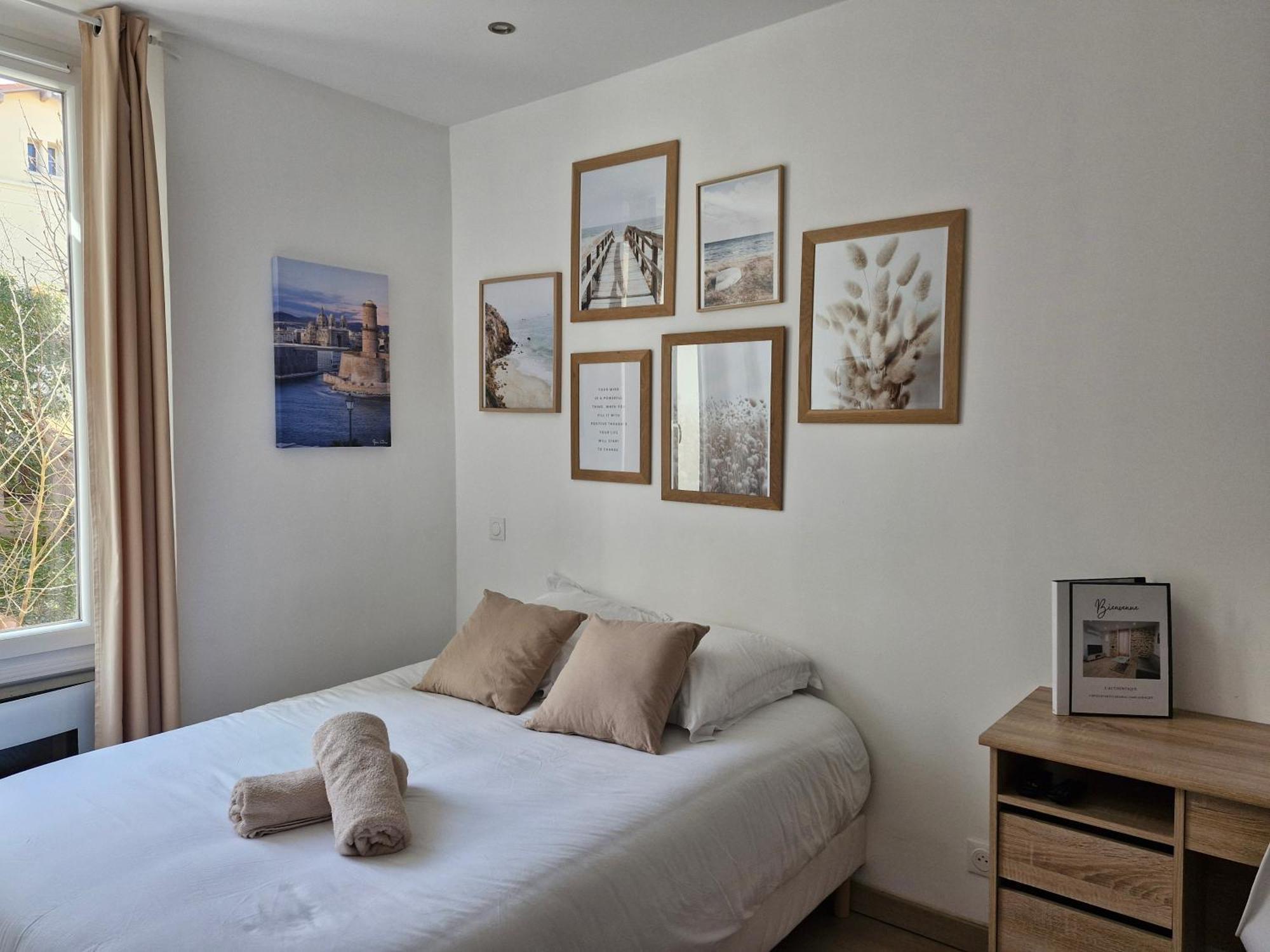 Appartement Tout Confort A 2 Pas Du Centre Ville Aubagne Esterno foto