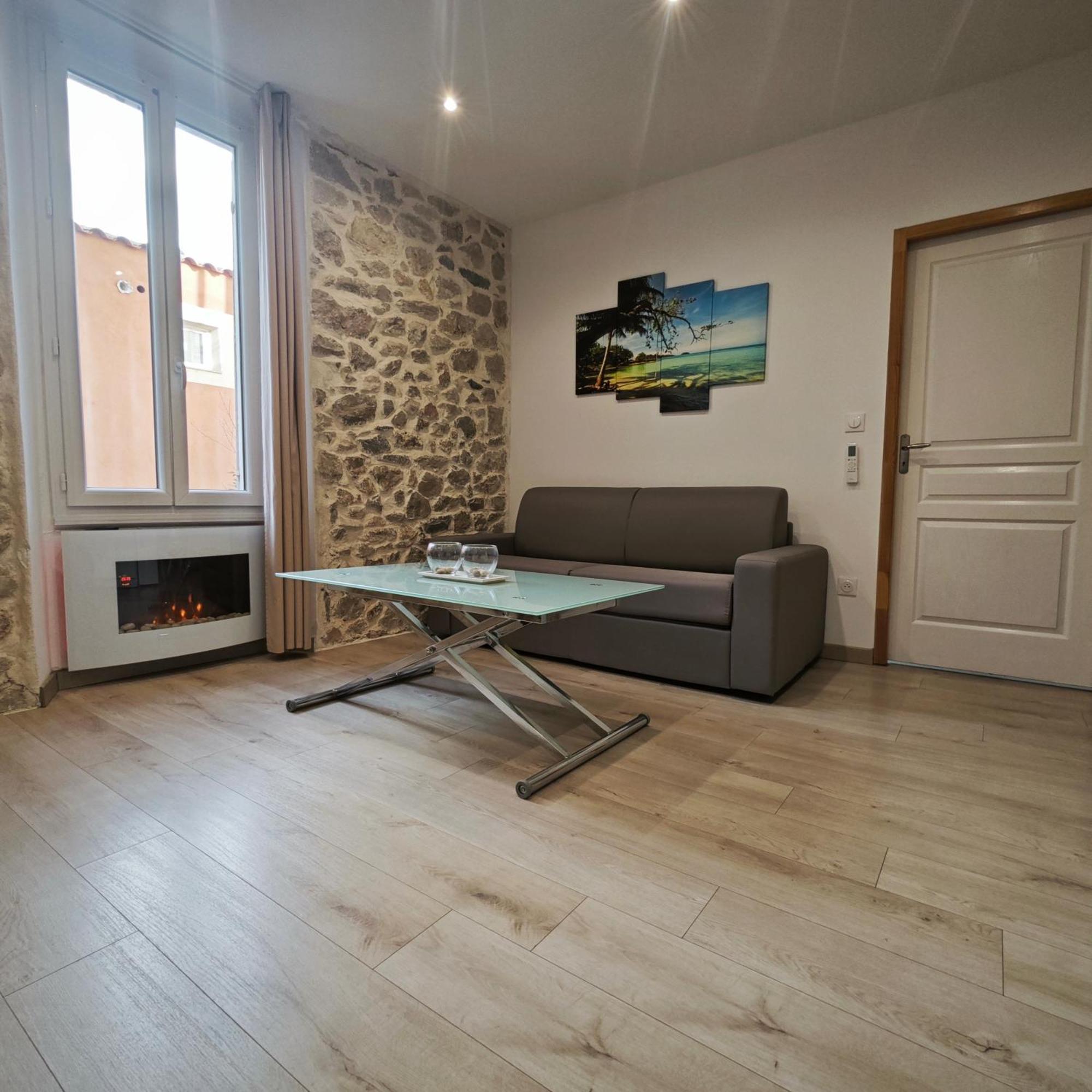 Appartement Tout Confort A 2 Pas Du Centre Ville Aubagne Esterno foto