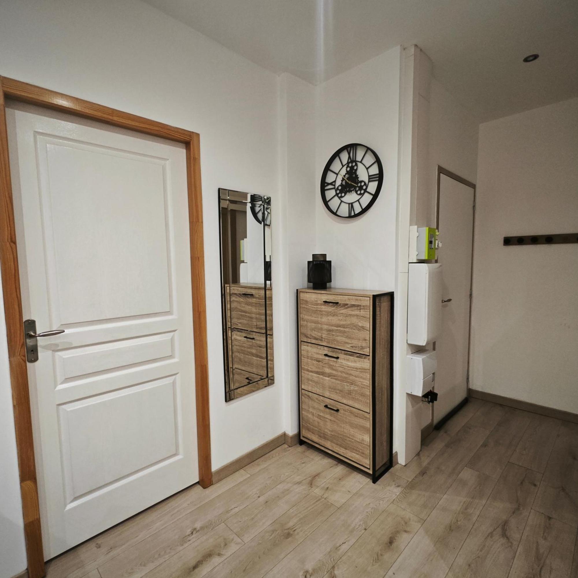 Appartement Tout Confort A 2 Pas Du Centre Ville Aubagne Esterno foto